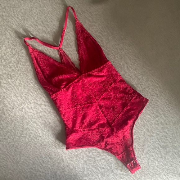Dynamite Tops - Dynamite Lace Bodysuit